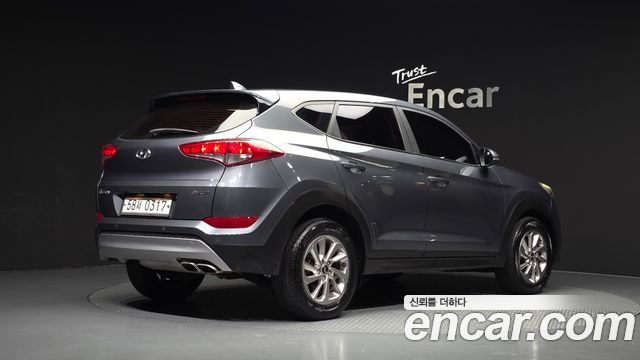 Hyundai Tucson Diesel 2.0 2WD Style Special — пробег 82 090 км — фото 2 из 5
