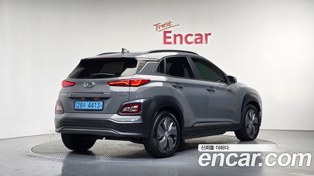 Hyundai Kona из Кореи Encar