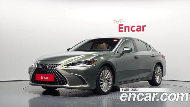 Lexus ES Executive — пробег 84 759 км — фото 1 из 5