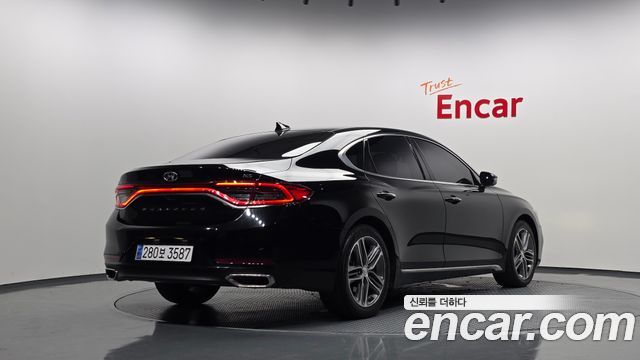 Hyundai Grandeur из Кореи Encar