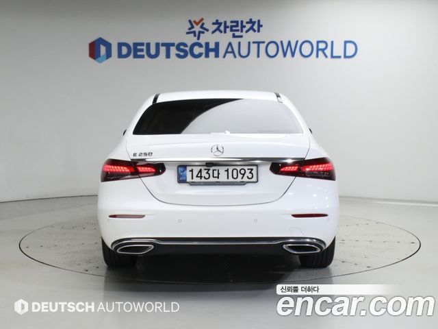 Mercedes-Benz E-Class из Кореи Encar