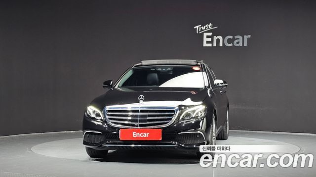 Mercedes-Benz E-Class E450 4MATIC Exclusive — пробег 9 780 км — фото 3 из 5