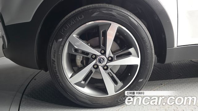 Ssangyong KORANDO из Кореи Encar