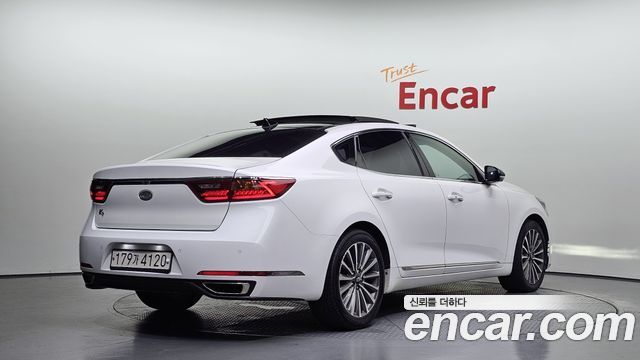 Kia K7 из Кореи Encar