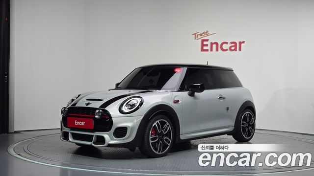 Mini Cooper JCW 3rd Generation — пробег 21 228 км — фото 1 из 5