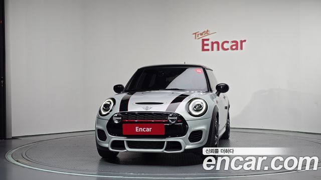 Mini Cooper JCW 3rd Generation — пробег 21 228 км — фото 3 из 5