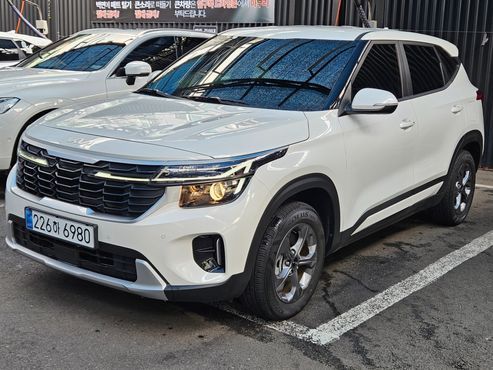 Kia Seltos Gasoline 1.6 Turbo 2WD Trendy — пробег 4 000 км — фото 2 из 5