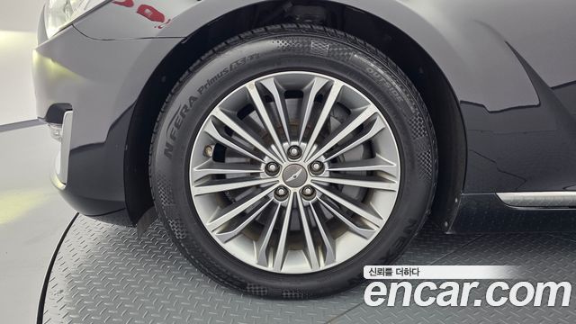 Genesis EQ900 3.8 GDI AWD Premium Luxury — пробег 147 106 км — фото 5 из 5