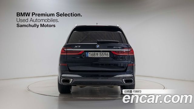 BMW X7 xDrive 40i M Sport 6STR — пробег 108 200 км — фото 3 из 5