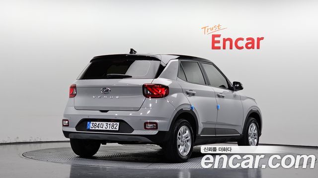 Hyundai Venue из Кореи Encar