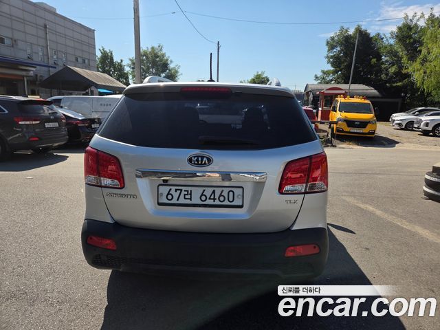 Kia Sorento Diesel 2.0 2WD TLX High-Deluxe — пробег 225 000 км — фото 5 из 5