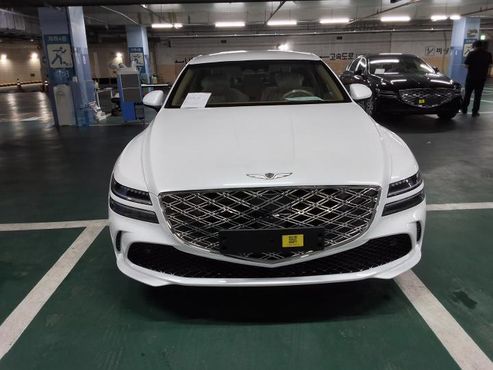 Genesis G80 Gasoline 2.5 Turbo AWD — пробег 6 км — фото 1 из 5