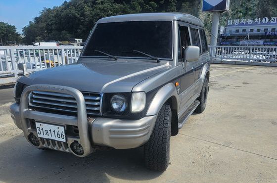 Hyundai Galloper 7-Seater LPG V6 Exceed — пробег 357 500 км — фото 2 из 5