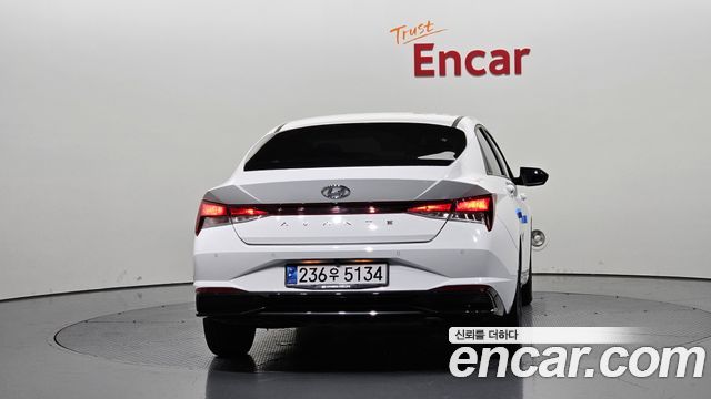 Hyundai AVANTE из Кореи Encar