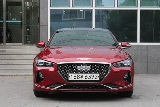Genesis G70 3.3T Sport AWD Supreme — пробег 151 500 км — фото 2 из 5
