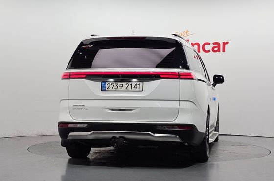 Kia Carnival Diesel 7-Seater Signature — пробег 78 228 км — фото 4 из 5