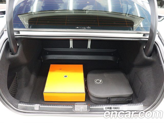 Mercedes-Benz EQE из Кореи Encar