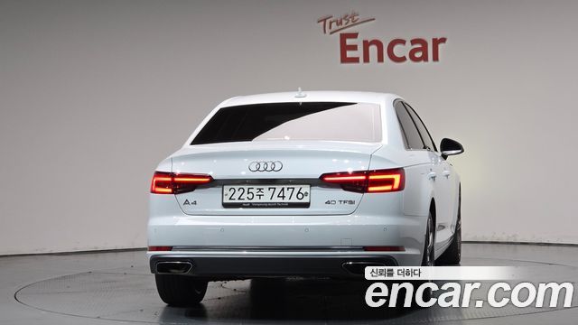 Audi A4 40 TFSI Premium — пробег 76 228 км — фото 4 из 5