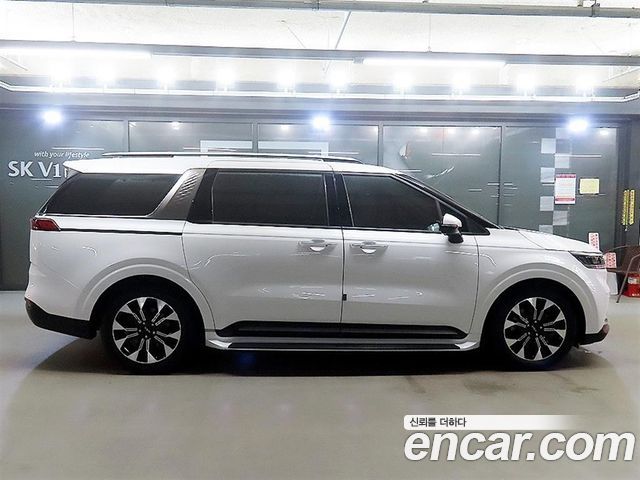 Kia Carnival Gasoline 9-Seater Signature — пробег 80 189 км — фото 3 из 5