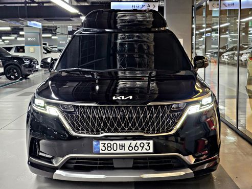 Kia Carnival Gasoline 7-Seater Hi-Limousine Signature — пробег 95 528 км — фото 2 из 5