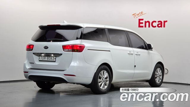 Kia Carnival 11-seater Deluxe — пробег 156 603 км — фото 2 из 5