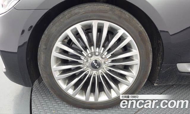 Kia K9 из Кореи Encar
