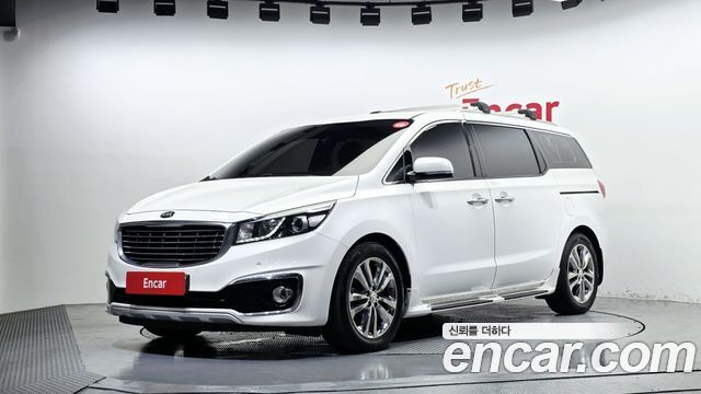 Kia Carnival из Кореи Encar