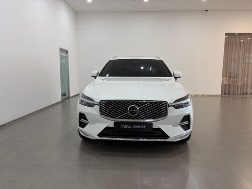 Volvo XC60 B5 Ultra Bright Air Sus — пробег 2 320 км — фото 3 из 5