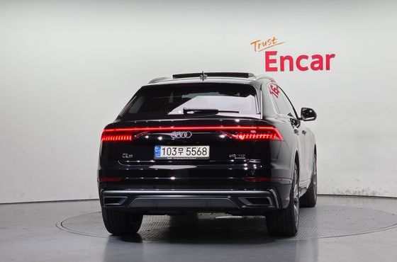 Audi Q8 50 TDI Quattro Premium — пробег 131 472 км — фото 4 из 5
