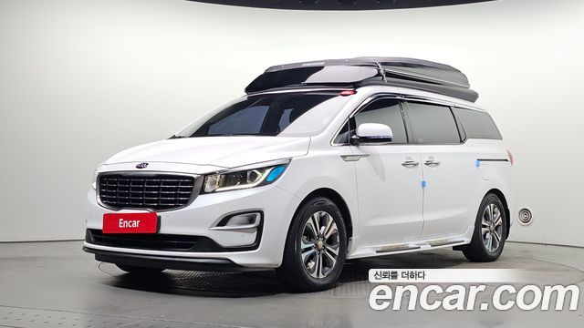 Kia Carnival 11-Seater Prestige — пробег 127 030 км — фото 1 из 5