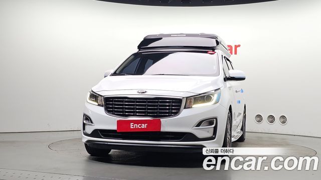 Kia Carnival 11-Seater Prestige — пробег 127 030 км — фото 3 из 5