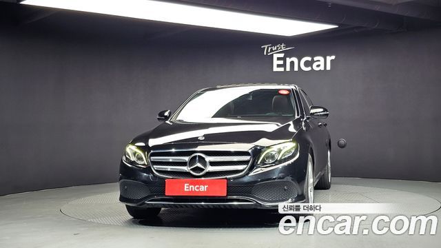 Mercedes-Benz E-Class из Кореи Encar
