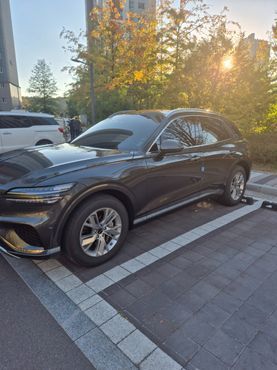 Genesis GV70 2.5T Gasoline 2WD — пробег 26 000 км — фото 2 из 5