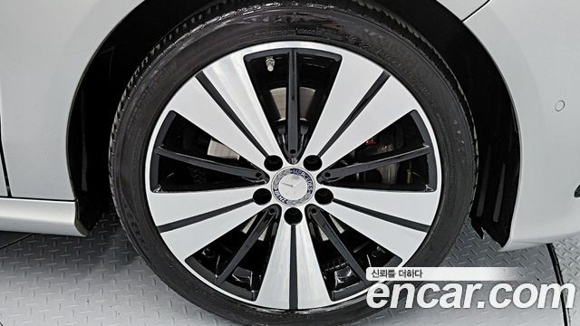 Mercedes-Benz CLA-Class CLA250 — пробег 40 141 км — фото 5 из 5