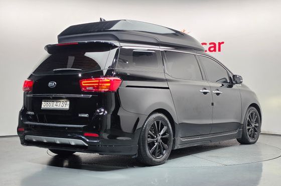 Kia Carnival Gasoline 9-Seater Hi-Limousine Noblesse Special — пробег 183 053 км — фото 2 из 5