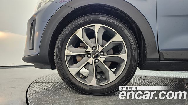 Kia Stonic Diesel 1.6 Prestige — пробег 98 014 км — фото 5 из 5