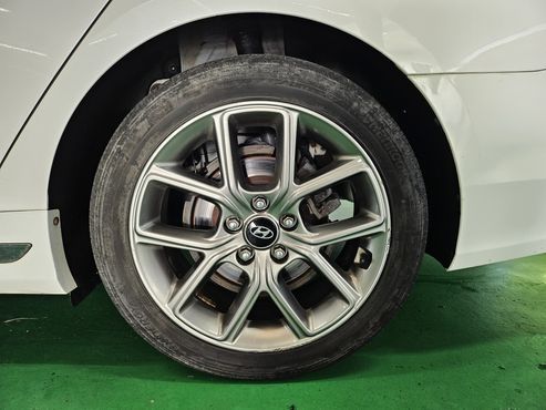 Hyundai Sonata 2.0 HEV Premium — пробег 178 491 км — фото 5 из 5