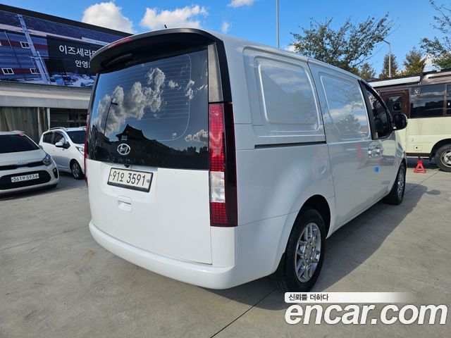 Hyundai Staria из Кореи Encar