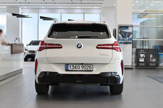 BMW X3 xDrive 20 M Sport — пробег 13 979 км — фото 4 из 5