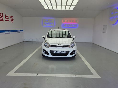 Kia pride 1.6 GDI Hatchback Prestige — пробег 95 944 км — фото 1 из 5