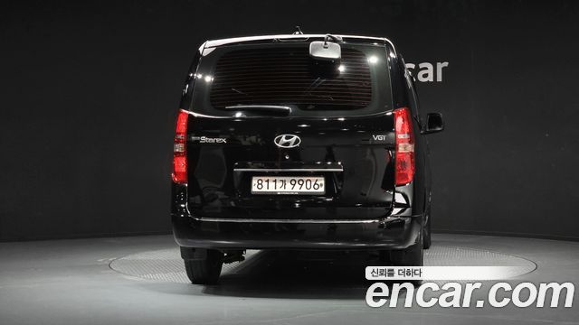 Hyundai Starex Van 3-Seater Smart — пробег 117 936 км — фото 4 из 5