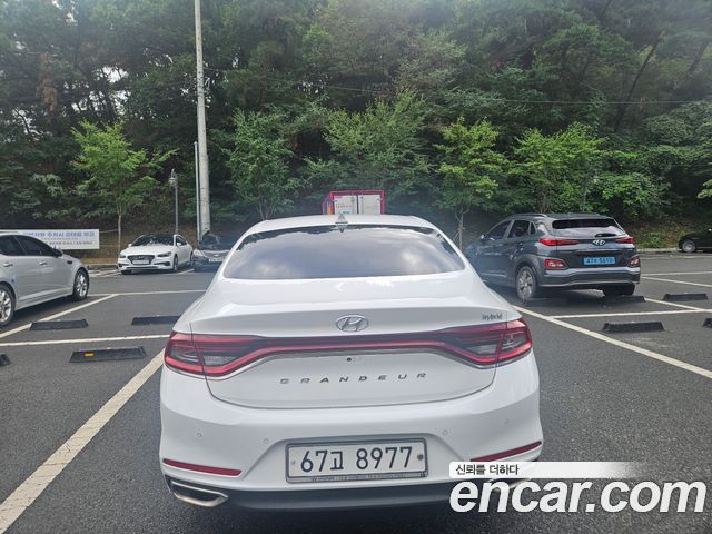 Hyundai Grandeur из Кореи Encar