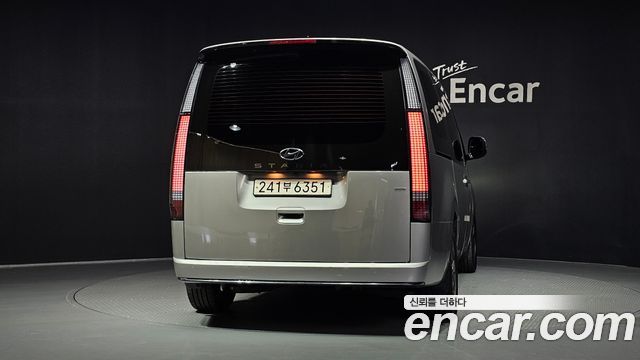 Hyundai Staria из Кореи Encar