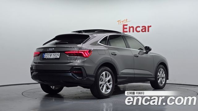 Audi Q3 35 TDI Premium Sportback — пробег 57 003 км — фото 2 из 5