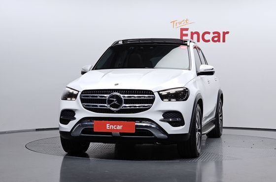 Mercedes-Benz GLE-Class GLE300d 4MATIC — пробег 32 230 км — фото 3 из 5
