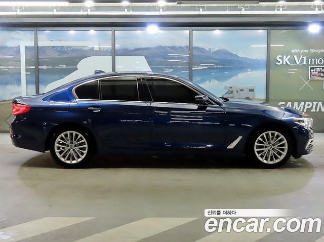BMW 5-Series 520d xDrive Luxury Plus — пробег 262 371 км — фото 2 из 5