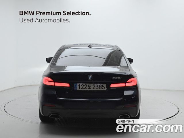 BMW 5-Series 520i M Sport — пробег 79 931 км — фото 4 из 5
