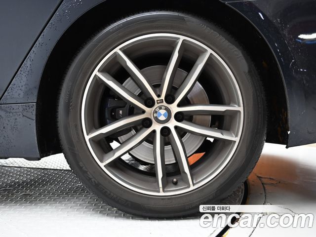 BMW 5-Series 520i M Sport — пробег 79 931 км — фото 5 из 5