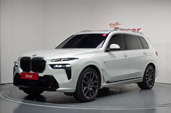 BMW X7 xDrive 40i M Sport 6STR — пробег 63 248 км — фото 1 из 5