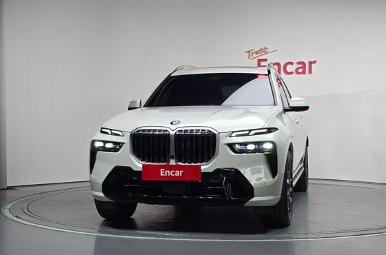 BMW X7 xDrive 40i M Sport 6STR — пробег 63 248 км — фото 3 из 5